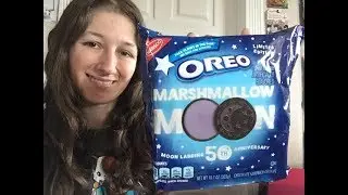 Taste Test Review: Marshmallow Moon Oreo Cookies (Moon Landing 50th Anniversary Limited Edition)