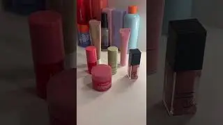 Do u share ur lippies?? #skincare #makeup #fyp #viral#pink