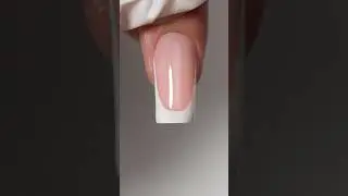 Square French Tip Nails Used: YOKEFELLOW Nail Art Gel Polish #yokefellow #nails #nailart #nailinspo