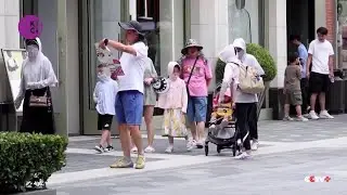 Chinese Outlet Malls Experience Summer Rush with Shopaholics