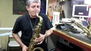 LISTEN THE TENOR SELMER PARIS MARK VI - EL BUZO- FINAL VIDEO WITH THE RHINO LIGATURE.wmv
