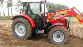 MASSEY FERGUSON 5435 DYNA 4 Zabawa z ziemią