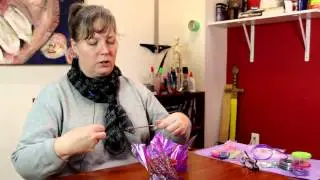 How to Decorate With Foil Around a Pot : Decorative Crafts for All!