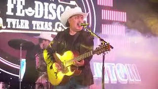 juan acuña en concierto