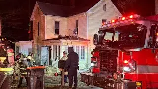 2 hospitalized after house fire in Licking County