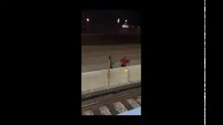 One on One Fight Escalates Onto Chicago Expressway
