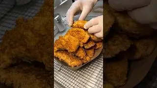 The ROYAL TENDERS from Blue Ribbon Fried Chicken in NYC! 🍗🍟🔥🤤 #DEVOURPOWER