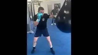 Canelo destroying the aqua bag 🥊🔥