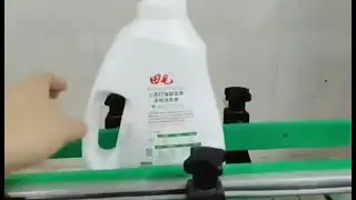 Side sticker labeling machine automatic for flat bottles big container detergent bottles etc