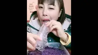 ASMR HARD ICE EATING ASMR WITH MATCHA GREEN TEA POWDER AND PASSION FRUIT