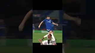 lorsque Eden Hazard parle de Fabregas#fabregas #edenhazard #chelsea