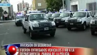Fueron entregados veh&iacute;culos 0 KM a la Departamental Paran&aacute; de la polic&iacute;a
