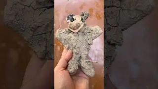 Washing Mickey Mouse #cleaning #satisfying #washing #trending #toys #trendingshorts