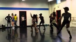 Janelle Mon&aacute;e Yoga - Malayna jazz funk class by Cat Viger