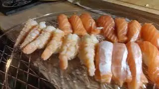 [Chef Jun's Kitchen ASMR] Salmon & Shrimp Nigiri