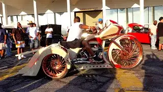 WhipAddict: How Much Are These Matching Baggers Worth?! 34 Inch Rim on All 3, Matching Trike Harleys
