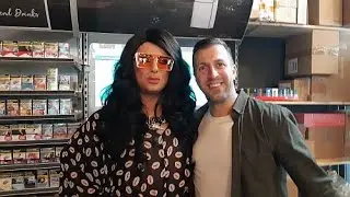 Nina Queer jobt jetzt im Edel-Sp&auml;ti &Ouml;ni Talk-Teuber besuchte sie dort...