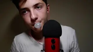 ☆ASMR☆  FAST and intense CHEWING GUM sounds