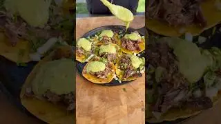 Carnitas tacos on the ​⁠@LoCoCookers disco