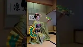 This was so mesmerising #maiko #geisha #japan #kyoto #explore #japaneseculture #japanese #dance