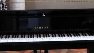Piano Yamaha C3 - Sound - Pictures