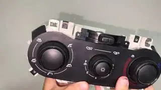 Bot&atilde;o Comando Ar Condicionado Fiat Strada 1.3 Freedom 2023