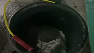 Cara menaburkan Kaporit Granular agar tidak gatal di kulit