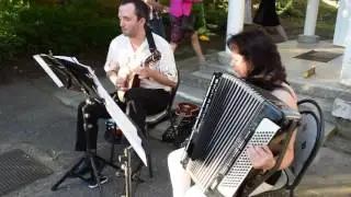 Duo UF UF 02: Mazurka pro jednorožce