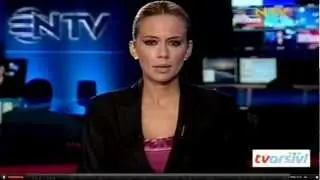 SKANDAL- NTV Spikeri Nur Tuğba Alg&uuml;l şehit haberini sunduktan sonra şarkı s&ouml;yl&uuml;yor