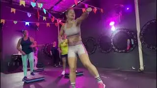 Menina debochada/ Combatchy