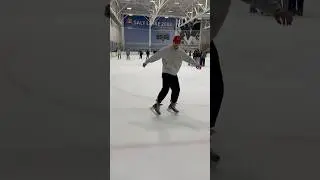 2 stops to keep in the bag | Spinning toe stop + V-stop #figureskating #freestyleiceskating
