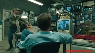 Alien vs Predator - Deleted Scene - Pizzaman