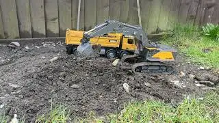 huina 1594 excavator and huina 1536 dump truck