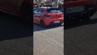 passage d'une clio 4 rs CUP ❤️ #car #voiture #rasso #rassemblement #tuning