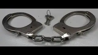 Clejuso No. 12D Kette drei Glieder Handschellen Solingen Handcuffs Germany Police Schneidwaren DRGM