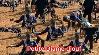 Entre de petites diama diouf n&eacute;n&eacute;me lamb train galgui 