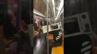 Wait a min is this a bit? 📹 &bull; @makethehoodsmile #microwave #subway #funny #head