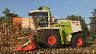 Maïs 2009 Loonbedrijf Rovers met 2 ploegen aan het hakselen! Claas Jaguar 880/860, Case IH, Kaweco