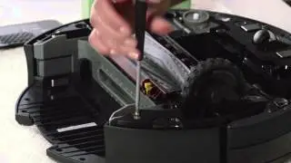 How to Replace the Cleaning Head Module | Roomba&reg; 980 | iRobot&reg;