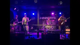 Chinnerys, Southend: On-stage with Rising Skies