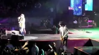 Guns N' Roses 2010 10 14 London   Madagascar