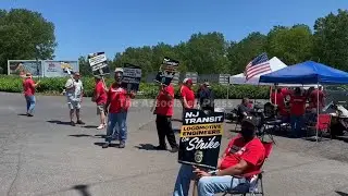 Locomotive engineers picket outside NJ Transit train yard