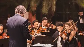 B. Bart&oacute;k: Romanian Folk Dances, Sz 56: I - Joc Cu B&acirc;tă