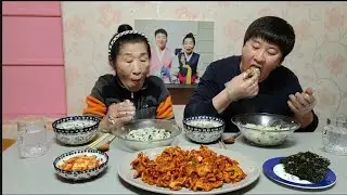 ☆무뼈닭발 주먹밥 만들어서 먹어볼까! 이조합은 못참지, 된장찌개 까지~!!