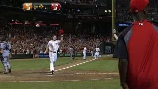Renteria rips a walk-off single in the 13th
