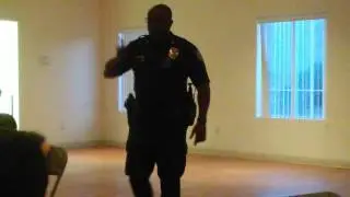 Police Officer talks to kids at Las Vegas Paiute Tribe