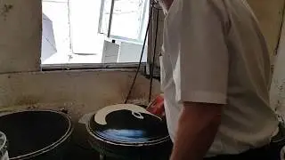 Hilarious Video!! Ethiopia Injera (Teff) Bread Baking Practice