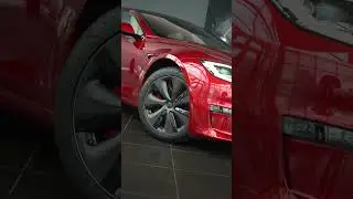 Ключ Tesla Model S 2024: Мини-Гаджет с Максимальными Возможностями! 🔑✨#teslamodels  #Ключтесла