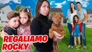 MAMMAGIULIA REGALA IL NUOVO CUCCIOLO DI CANE ROCKY DI FIGLIACHIARA E FIGLIODIEGO A UN ALTRA FAMIGLIA