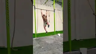 Strict toes to bar.               (Complex 1R+1L+both=1rep)